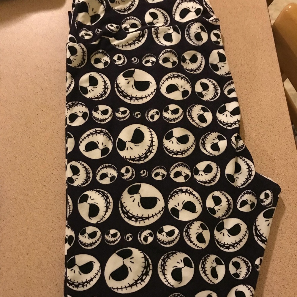 Lularoe TC Jack Skellington leggings
